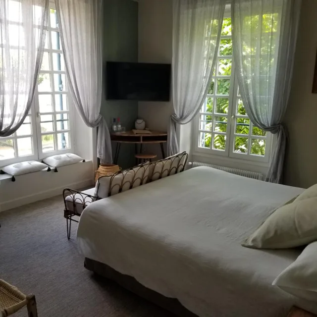 Room, Double Bed, Sea View, Moulin De L Abbaye 1/2