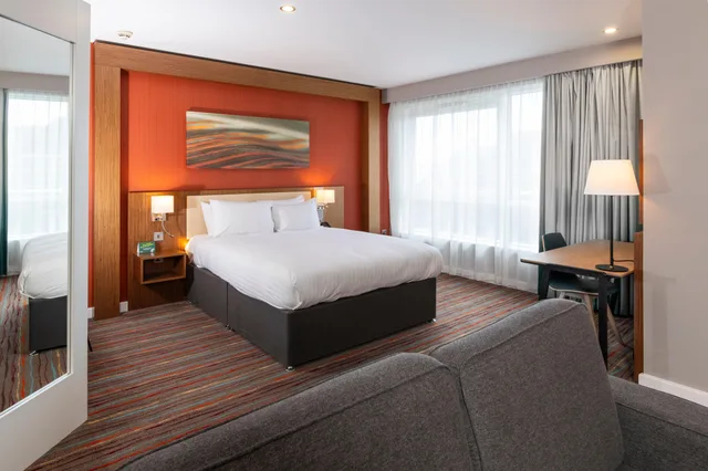 غرفة بريميوم بسرير مزدوج، Holiday Inn Derby Riverlights 2/3