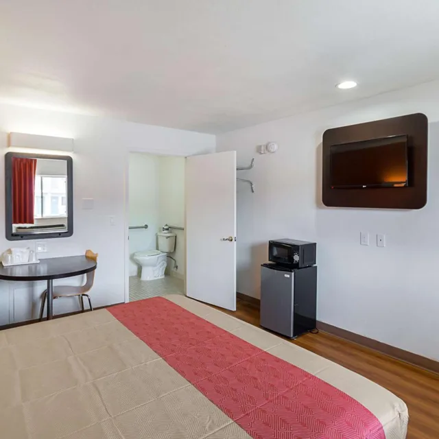 غرفة بسرير كينج لغير المدخنين، Motel6 El Paso, TX - Airport - Fort Bliss 9/10