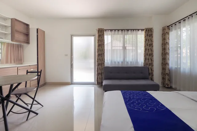 غرفة ديلوكس ثلاثية، Capital O 871 Baan Ping Kan Longstay 4/5