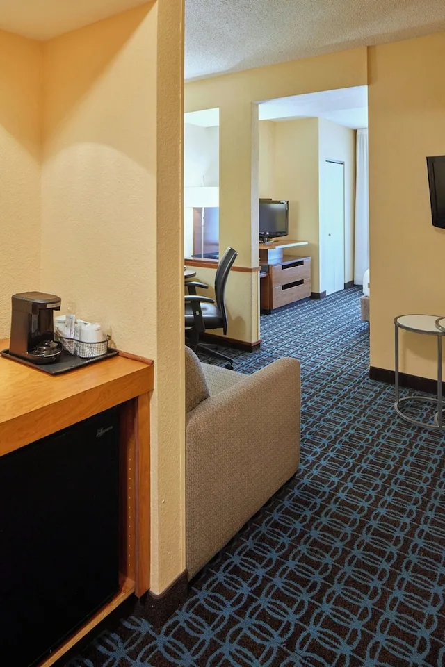 جناح بسريرين كوين مع أريكة، Fairfield Inn Suites Frankfort 5/6