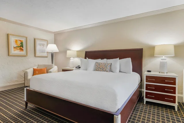 Room, King Bed, Resort View، Mission Inn Resort And Club 1/5
