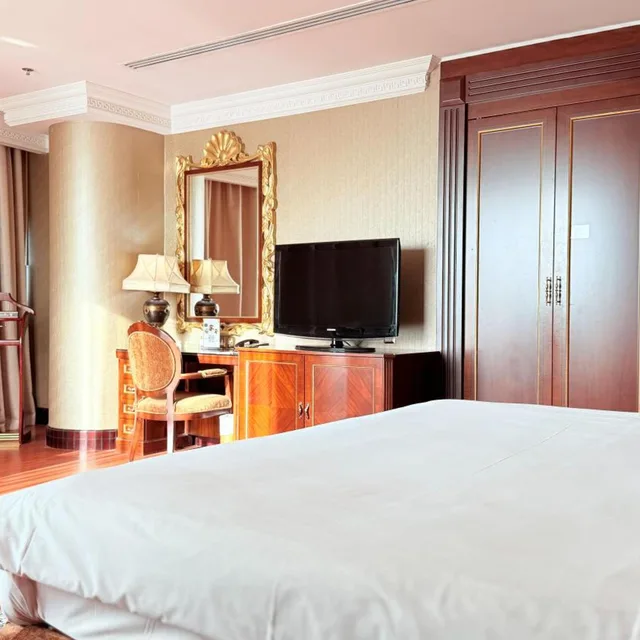 Ambassador, Suite, King Bed، Sunday Hotel Al Barsha Dubai Mall of the Emirates Formerly Grand Excelsior Al Barsha 1/8