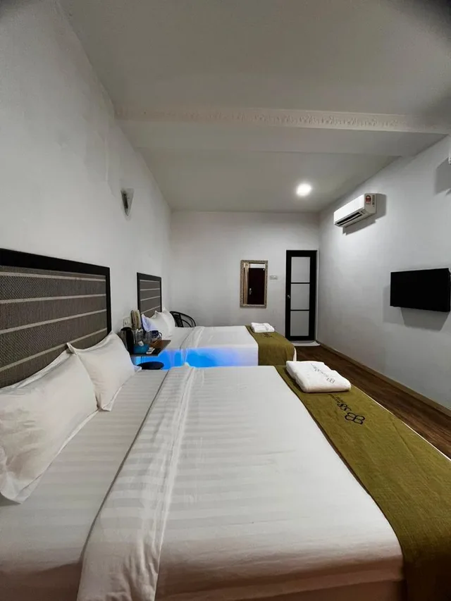 غرفة عائلية بسرير كينج، S8 Boutique Hotel 1/2