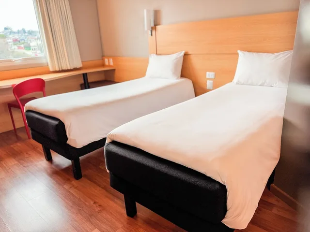 غرفة قياسية بسريرين منفصلين، Ibis Puerto Montt 4/10
