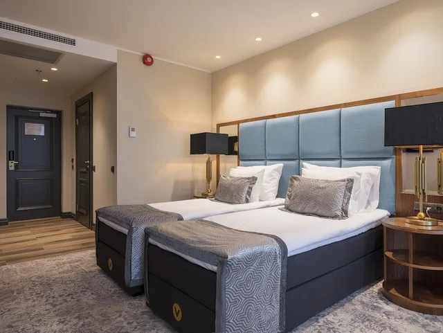غرفة سوبيريور بسريرين منفصلين، V Spa Hotel and Conference centre 2/9