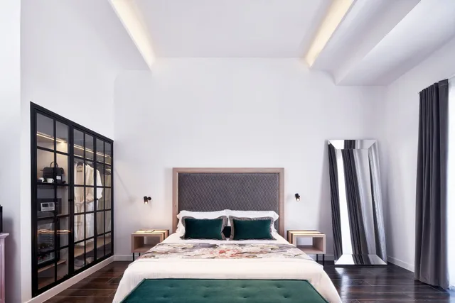 جناح جونيور بسرير كينج، Katikies Garden Hotel 1/3