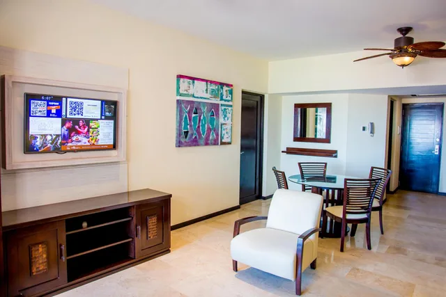 جناح تنفيذي مع أريكة، Casa Dorada Los Cabos Resort and Spa 5/7