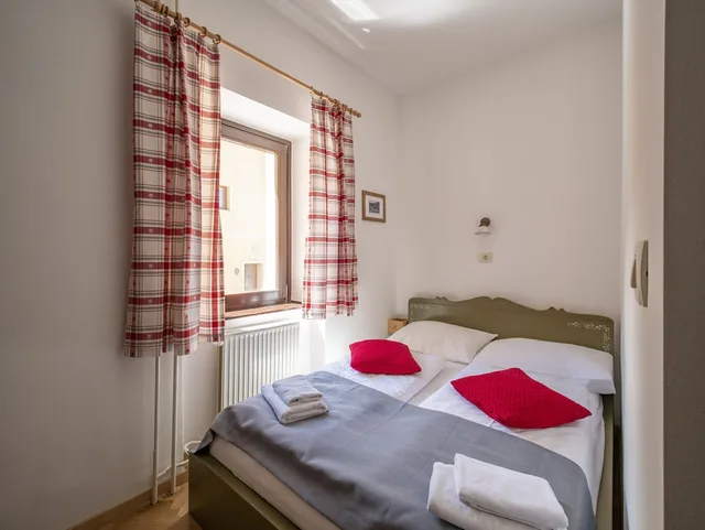 استوديو بسرير كوين، Apartment House Berghi Ii 1/6