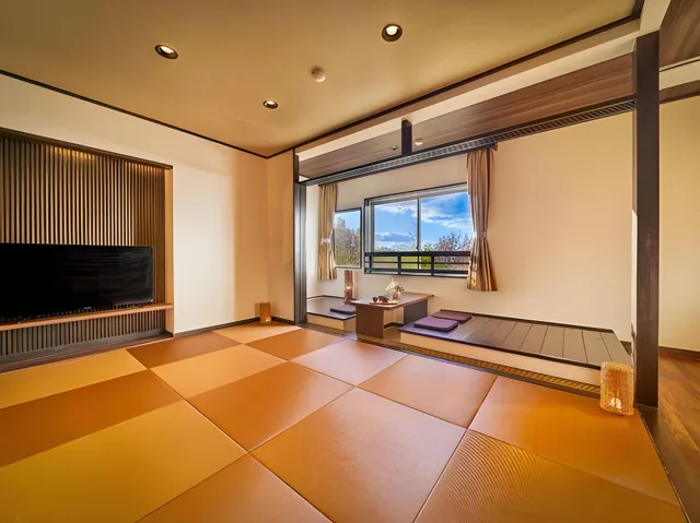 غرفة يابانية قياسية بفرشتي فوتون، Ooedo Onsen Monogatari Dogo 1/1