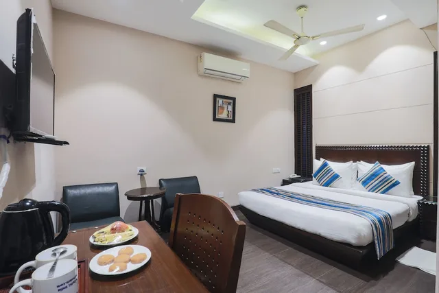 Super, Deluxe, Twin Beds، Cosy Grand 7/10