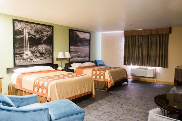غرفة بسريرين كوين لذوي الإعاقة، Super 8 by Wyndham Uniontown PA 9/10