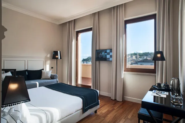 غرفة ديلوكس، SeePort Hotel 1/3