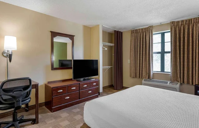 استوديو بسرير كوين، Extended Stay America Santa Barbara - Calle Real 5/9