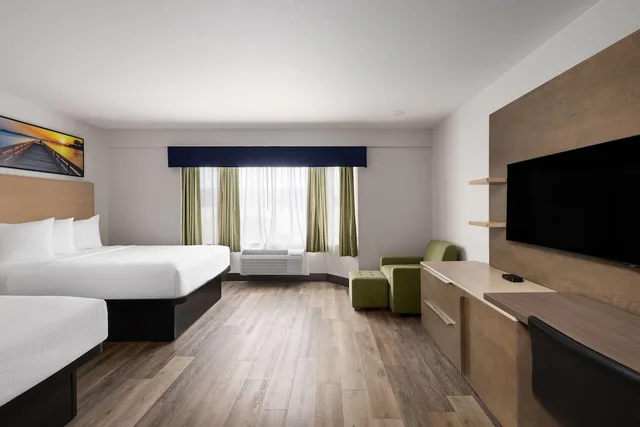 غرفة ديلوكس بسريرين كوين، Days Inn by Wyndham Monterey Downtown 2/4