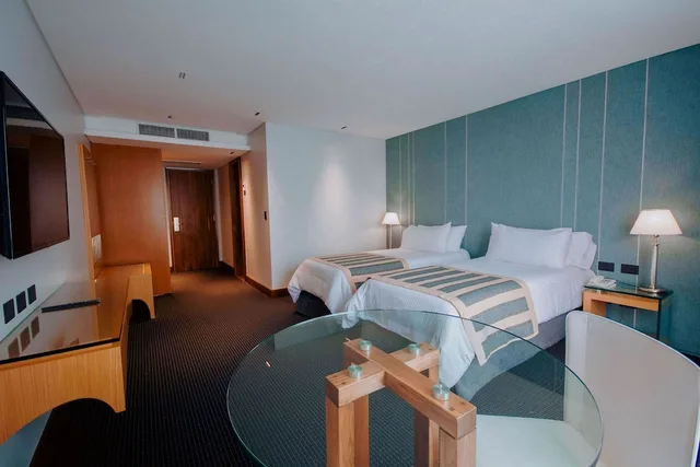 غرفة ديلوكس بسريرين منفصلين بغرفة نوم واحدة، Spa Republica Hotel 1/6