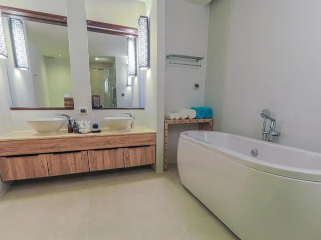 غرفة ديلوكس بسرير مزدوج بإطلالة على المسبح، Akira Lipe Resort 7/8