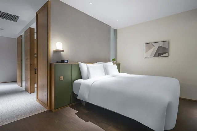 غرفة ركنية بسرير كينج، Humble Boutique Hotel 1/2