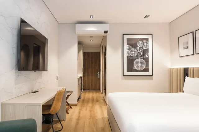 غرفة كلاسيكية بسرير كينج بشرفة، Vuestro Hotel Boutique 2/3