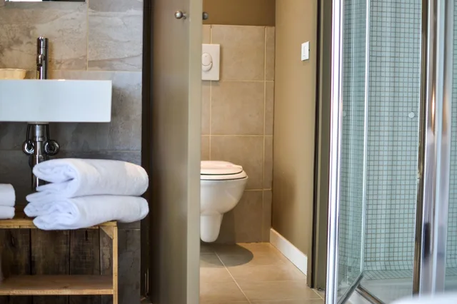 غرفة قياسية رباعية بسرير مزدوج وسريرين منفصلين، Hotel Maximilian 10/10