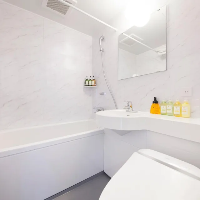 Moderate Double Balcony ANNEX 3 Adults، Centurion Hotel Residential Akasaka Station 6/7