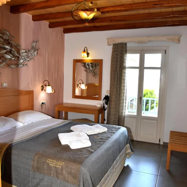 شقة، Messaria Hotel 6/10