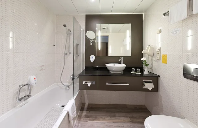 غرفة كومفورت بسرير مزدوج، LEONARDO HOTEL KARLSRUHE 7/8