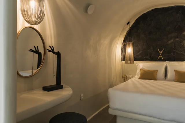 جناح جونيور بحوض جاكوزي، Aeon Suites - Adults Only By Mr and Mrs White 1/5
