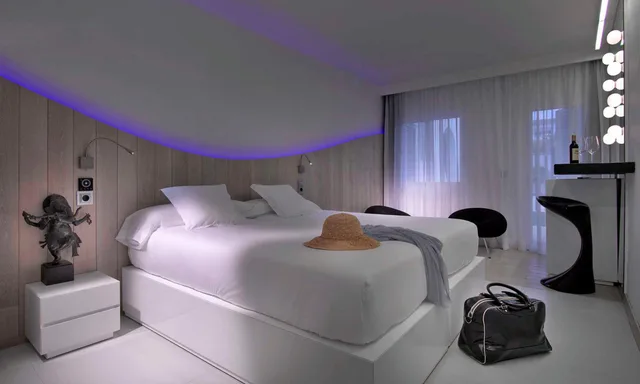 Swim Up, Superior, Single، Ushuaia Ibiza Beach Hotel - Adults Only 1/2