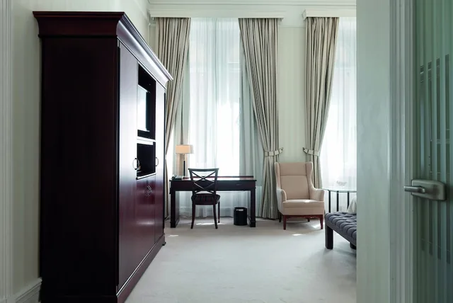 جناح جونيور بسرير كينج، Elite Plaza Hotel, Gothenburg 6/9