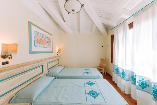 غرفة كلاسيكية ثلاثية بإطلالة على المتنزه، Villaggio Baia Dei Pini 1/1