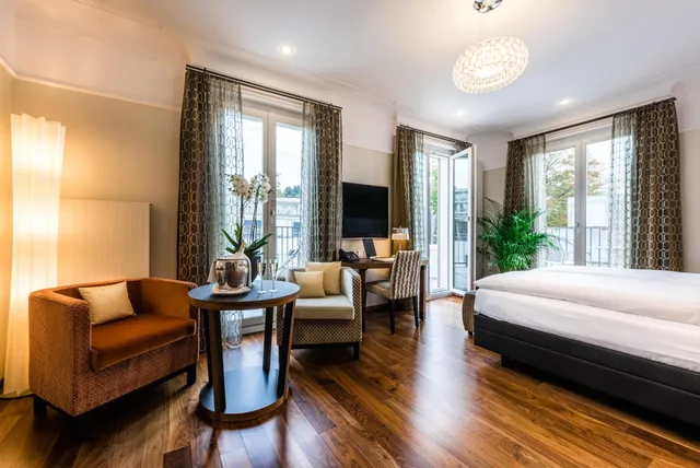 Junior Suite, Penthouse, Corner، Penthouse by Art Deco Hotel Montana 2/3