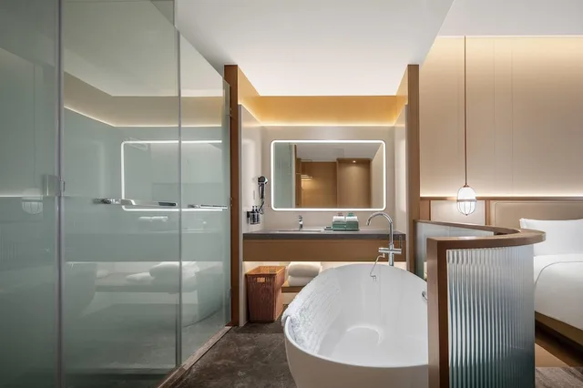 غرفة بزنس بسرير كينج، Wyndham Garden Shanghai Songjiang 3/3