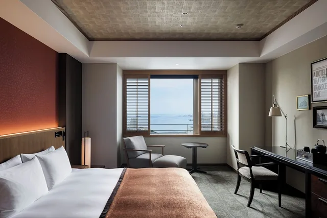Room, King Bed, Harbour View, Oriental Floor، Oriental Hotel 2/10