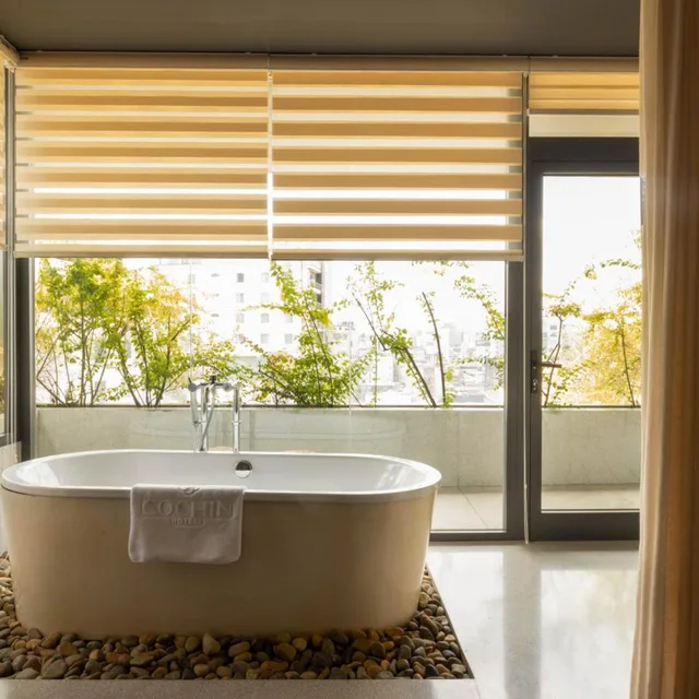 جناح سيغنتشر، Cochin Zen Hotel 9/9