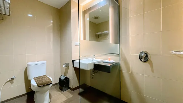 جناح عائلي، Grand Abe Hotel 2/2