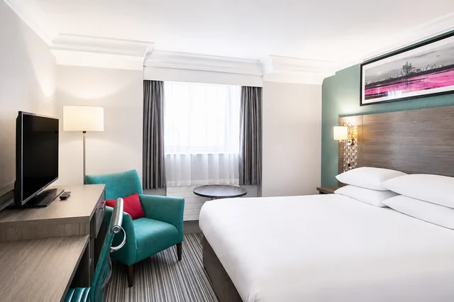 غرفة سوبيريور بسرير مزدوج وسرير فردي، Leonardo Hotel Middlesbrough 5/8