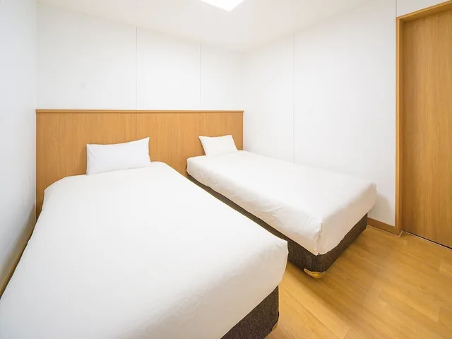 Condo, Deluxe, Suite, Quadruple, 2 Futon Beds, Queen Bed, Forest View، Ocean To You Resort Sokcho Seorak Beach Hotel And Condo 5/10