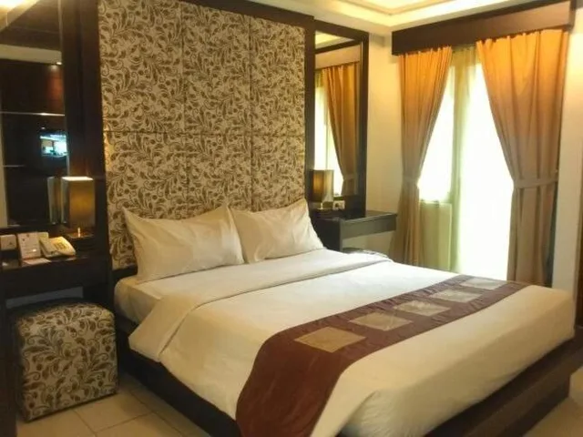 غرفة سوبيريور بسرير مزدوج، Metro Hotel 1/5