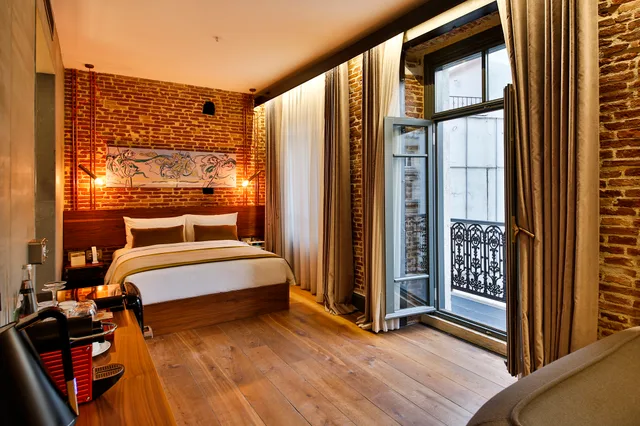 غرفة سوبيريور بسرير مزدوج، Hotel The Public Istanbul 2/3