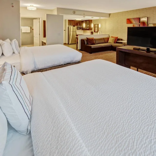 استوديو بسرير كوين، Residence Inn Blacksburg University 1/2