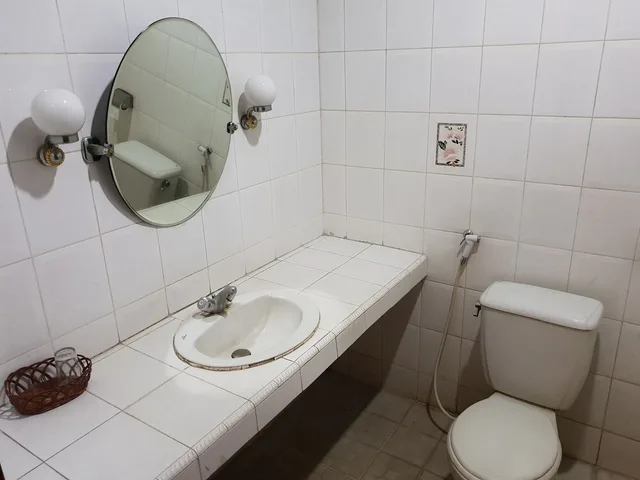 جناح بسرير كينج، DeQur Hotel Bandung 3/7
