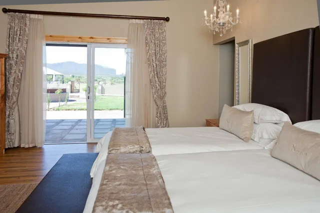 غرفة فاخرة بسرير مزدوج أو سريرين منفصلين، Surval Boutique Olive Estate 4/10
