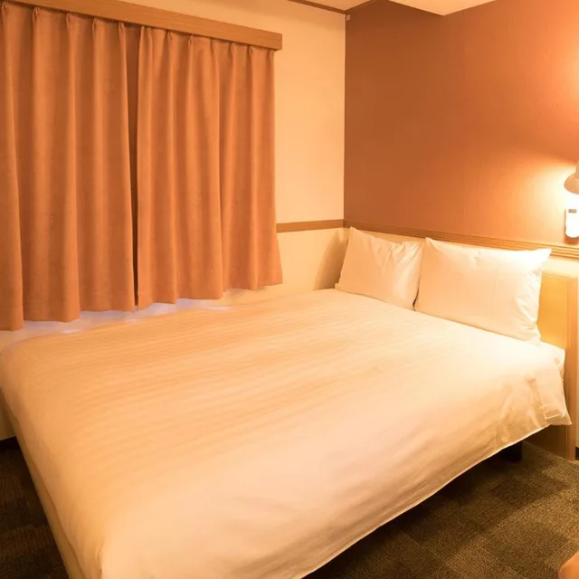 غرفة بسرير مزدوج للمدخنين، Toyoko Inn Kiryu-Eki Minami-Guchi 1/6
