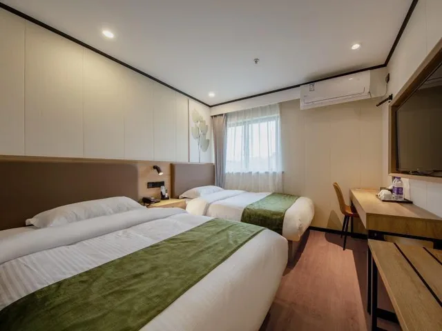 غرفة بزنس بسريرين منفصلين، GreenTree Inn Shanghai Minhang Jindu Road Express Hotel 1/2