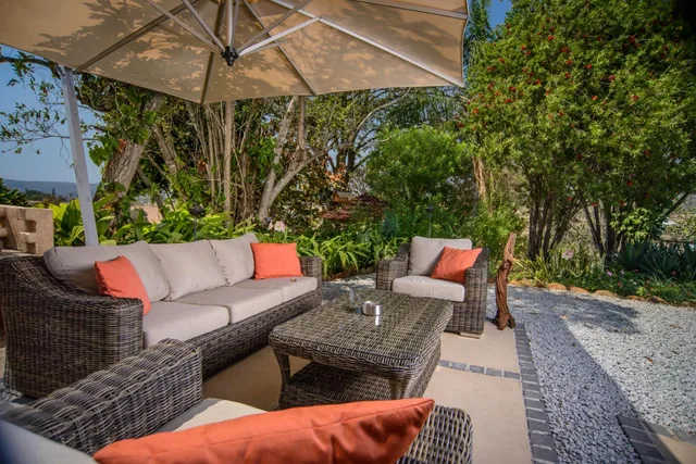 Abangane Guest Lodge، Hlanganani 36/58