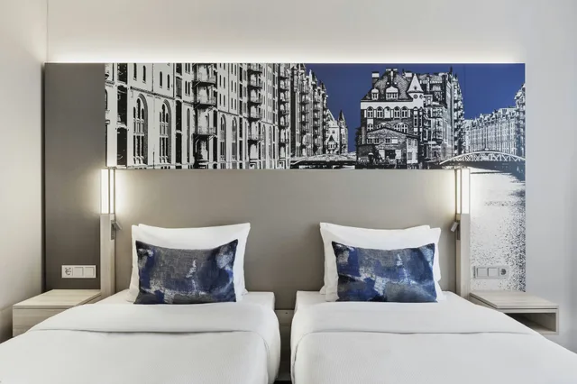 غرفة بسريرين منفصلين، Courtyard Hamburg City 2/3