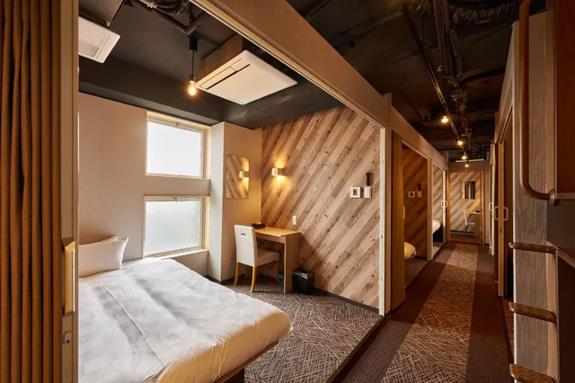 Room, Double Bed, Continue Nijojo Kita 1/1