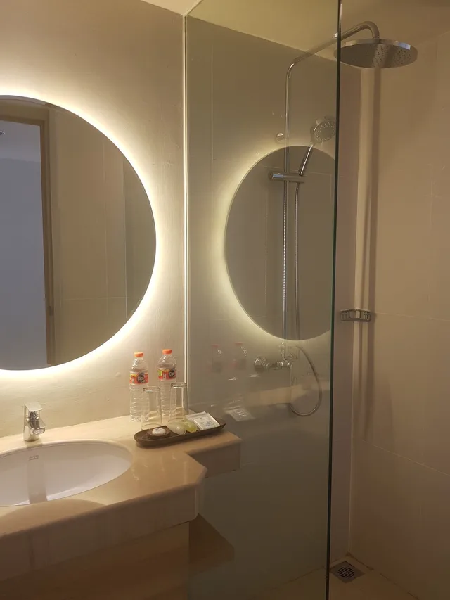 غرفة ديلوكس بسريرين منفصلين، Hotel Solaris Kuta Bali 6/6