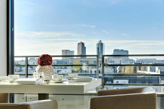 غرفة تُحدَّد حسب التوفر، The Mandala Suites 1/1